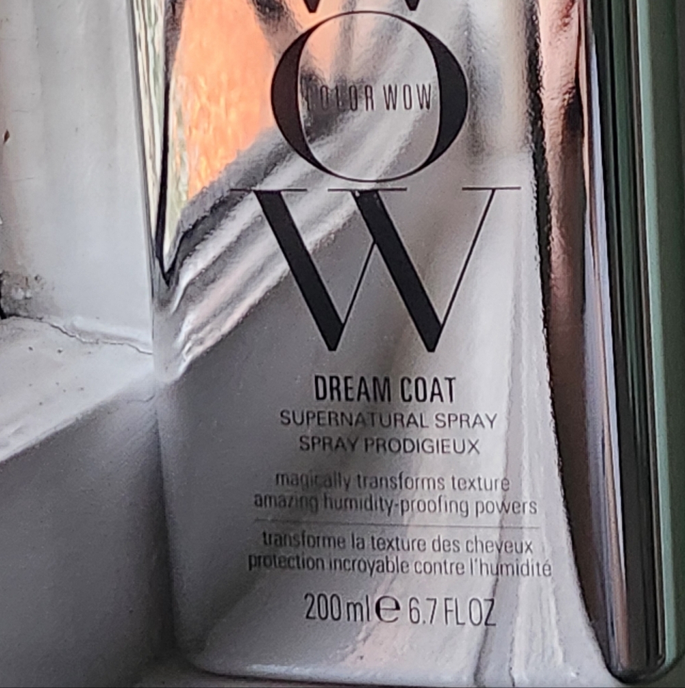 NWT COLOR WOW DREAM COAT SUPERNATURAL TREATMENT SPRAY FOR FRIZZY HAIR - Picture 14 of 16